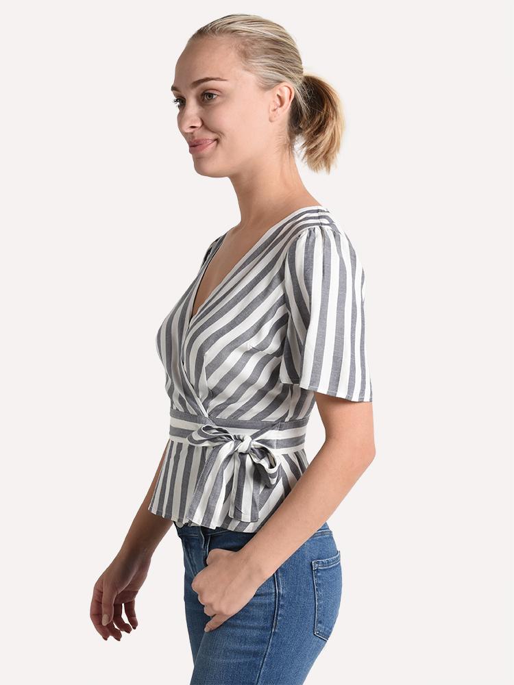 BB Dakota Wrappers Delight Wrap Top