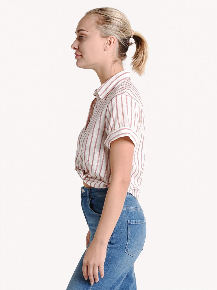 BB Dakota Sweetest Thing Tie Front Top