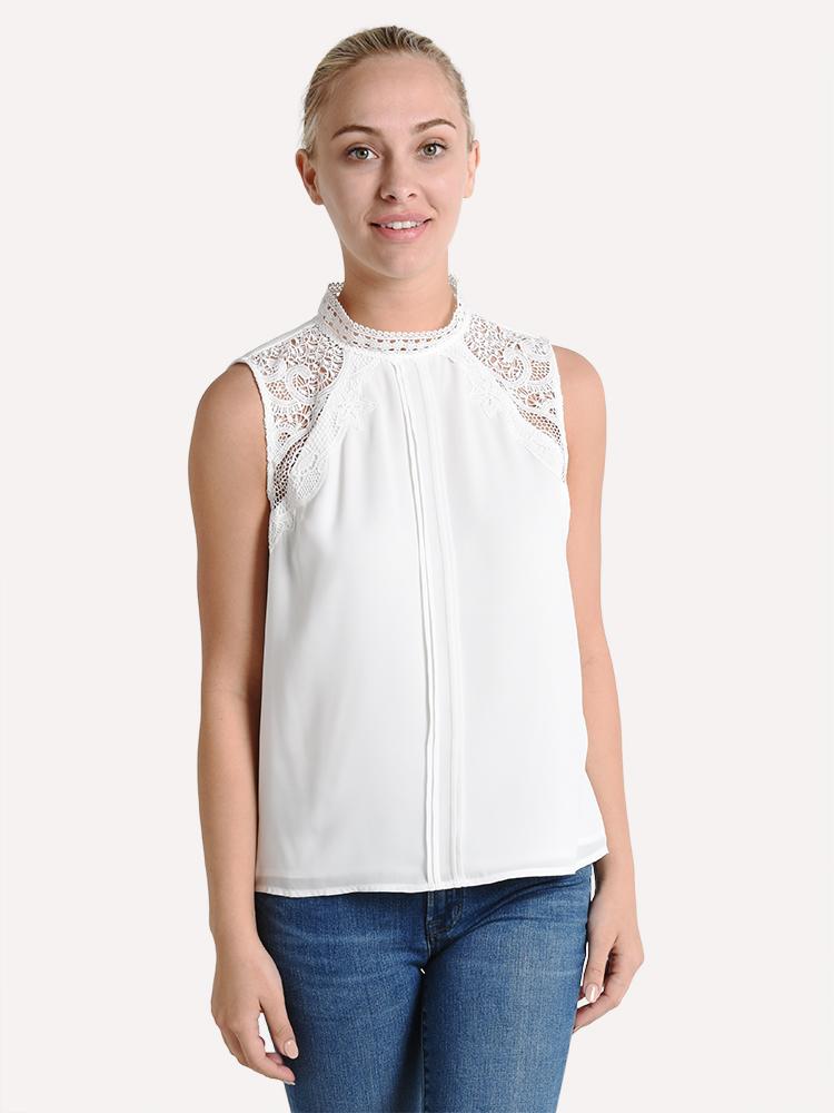 BB Dakota City Proper Top