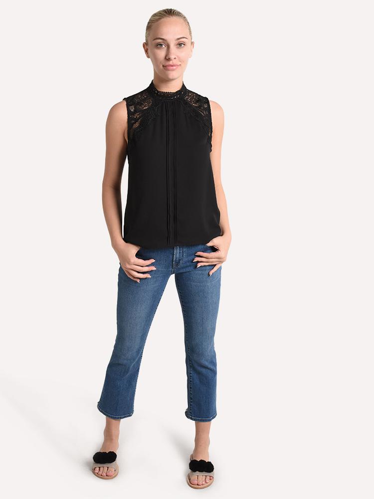BB Dakota City Proper Top